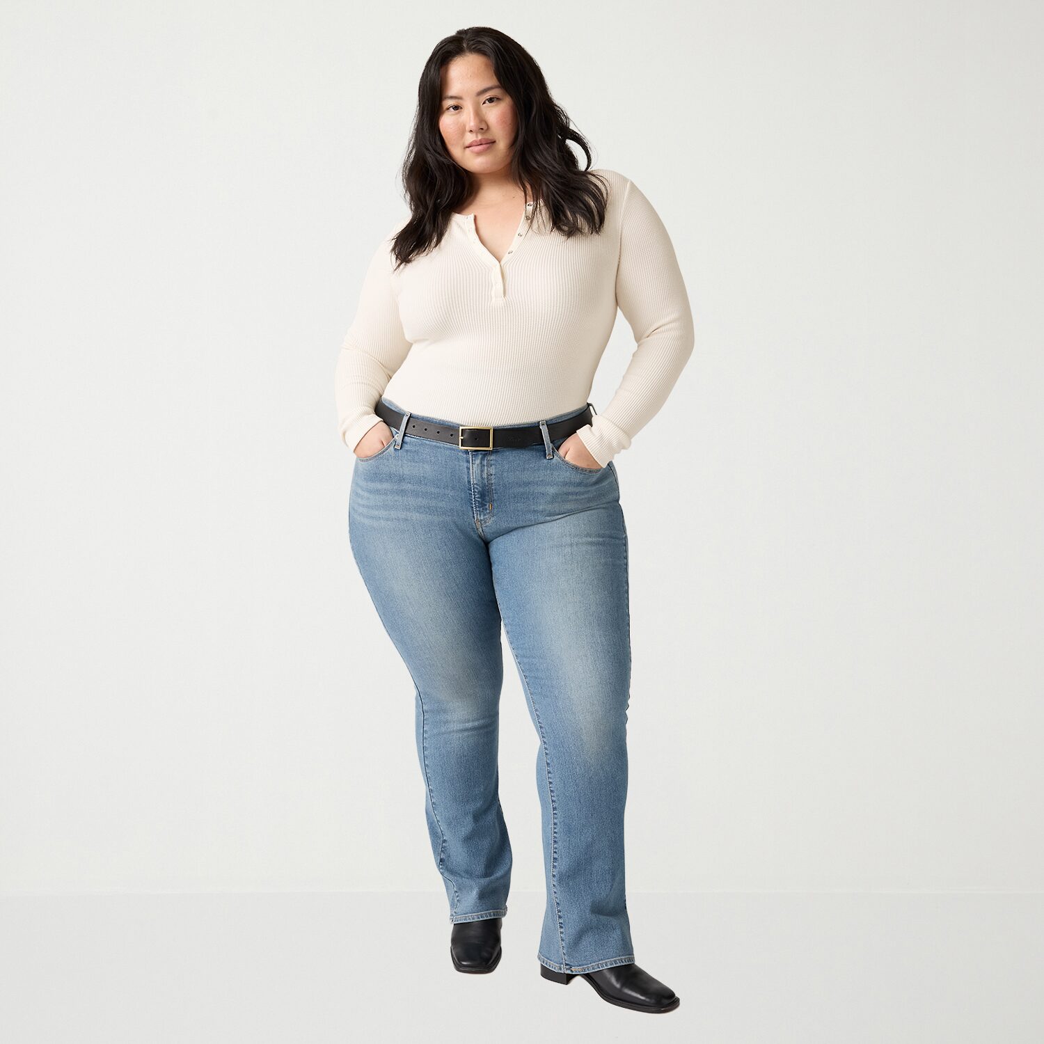 Levi's® Womens Plus Mid Rise Classic Bootcut Jean