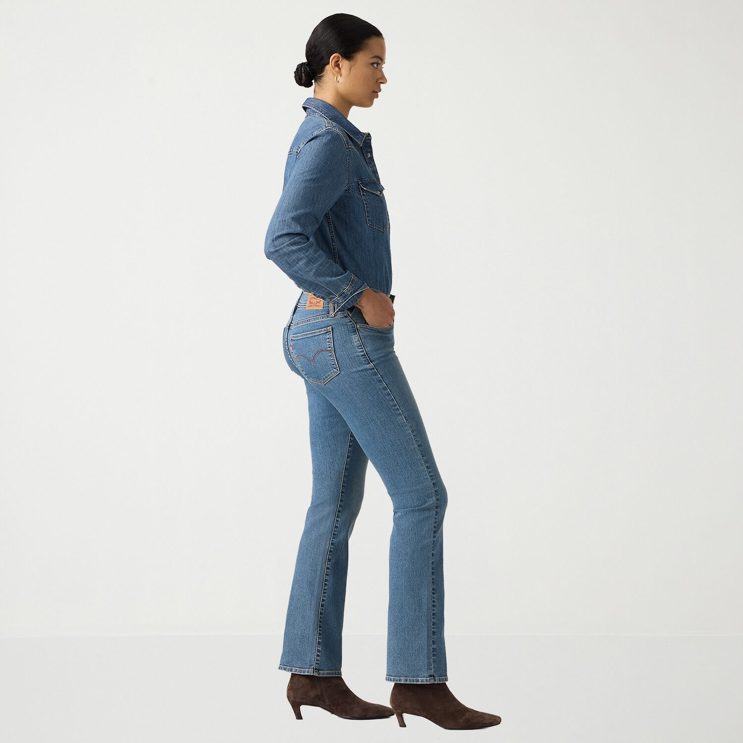 Levi's® Women's Mid Rise 315™ Shaping Bootcut Jeans