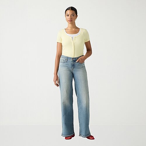 Levi's Women's 318 Shaping Stellar-Stretch Wide-Leg Jeans - Centering Self