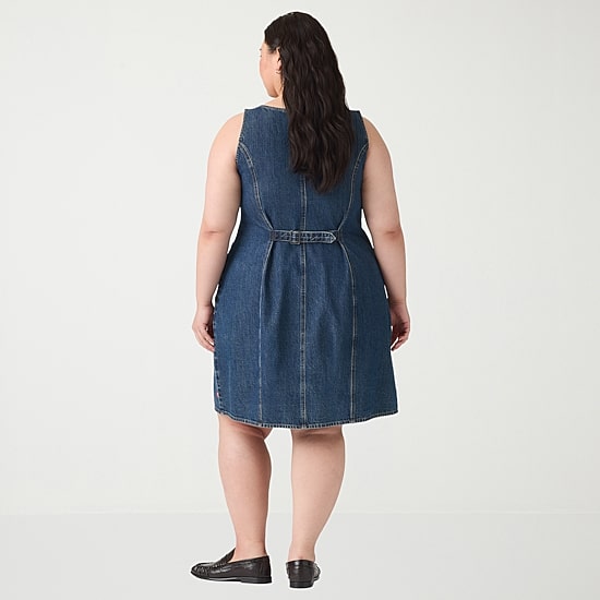 Levi's® Womens Plus V Neck Short Sleeve Shift Dress
