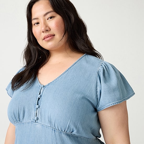 Levi's® Womens Plus Midi V Neck Sheath Dress