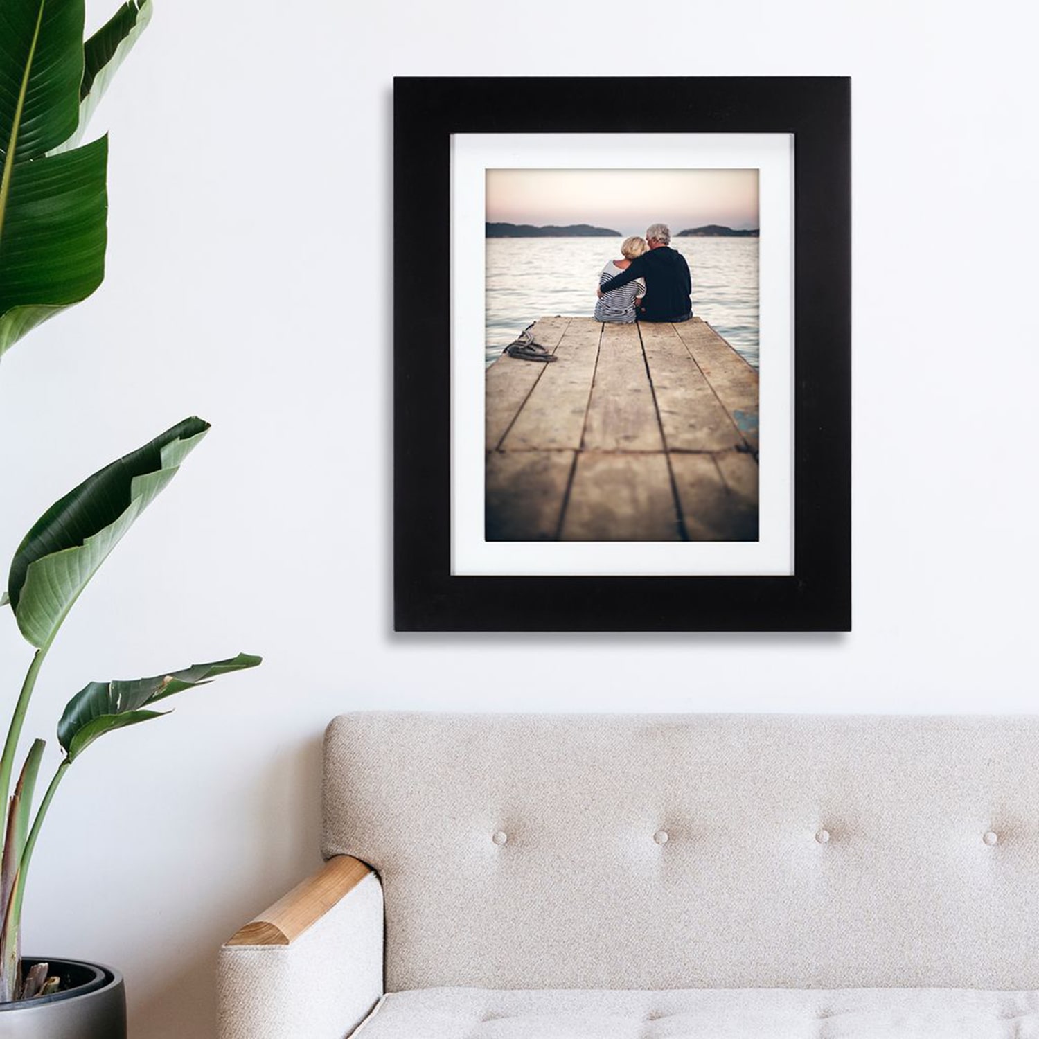 Malden 9x12/11x14 Manhattan Black 1-Opening Wall Frame