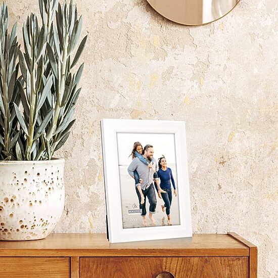 Malden 4pk. 5x7 White Mjr Gv 4-pc. Picture Frame Set