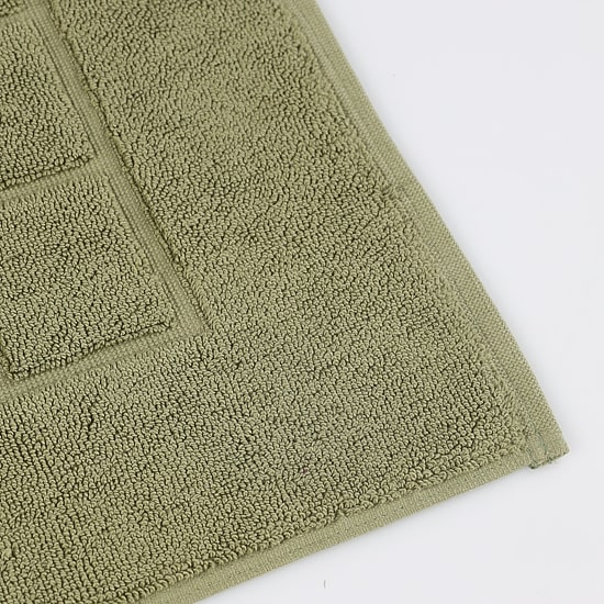 Superior Nora Cotton Absorbent Quick Dry Solid Checkered 2-Piece Bath Mat