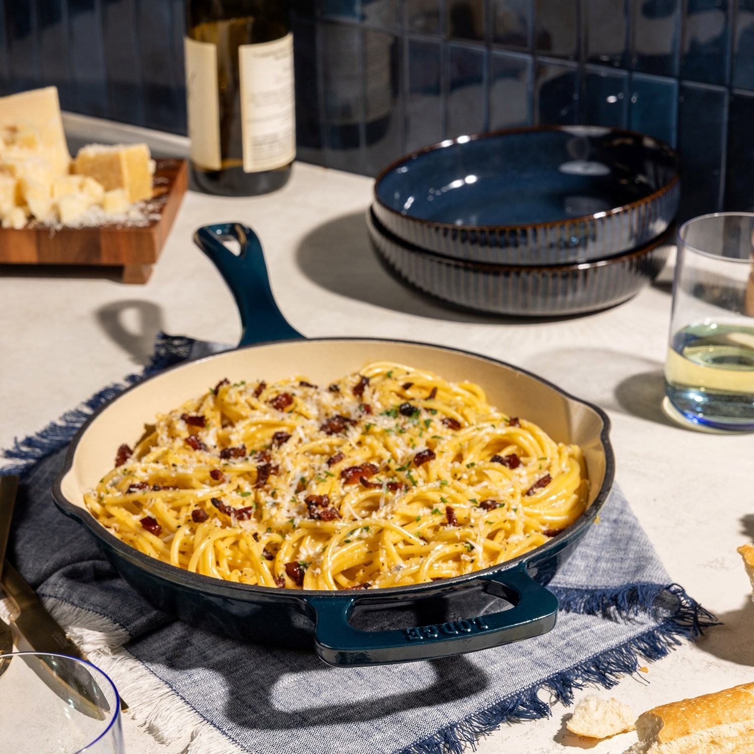 Lodge Cookware Luxe Enamel 11 Inch Enameled Cast Iron Skillet
