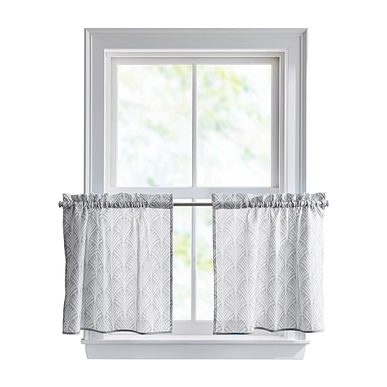 CHF Fan Scallop Rod Pocket Tailored Valance