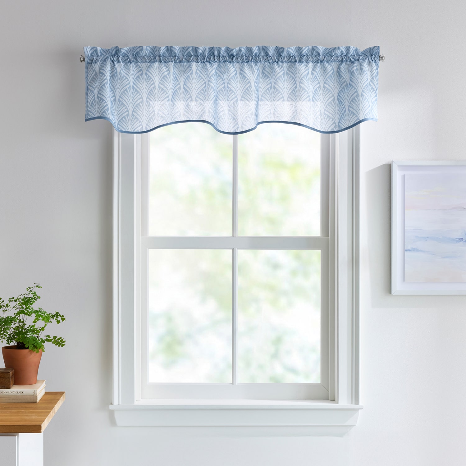 CHF Fan Scallop Rod Pocket Tailored Valance