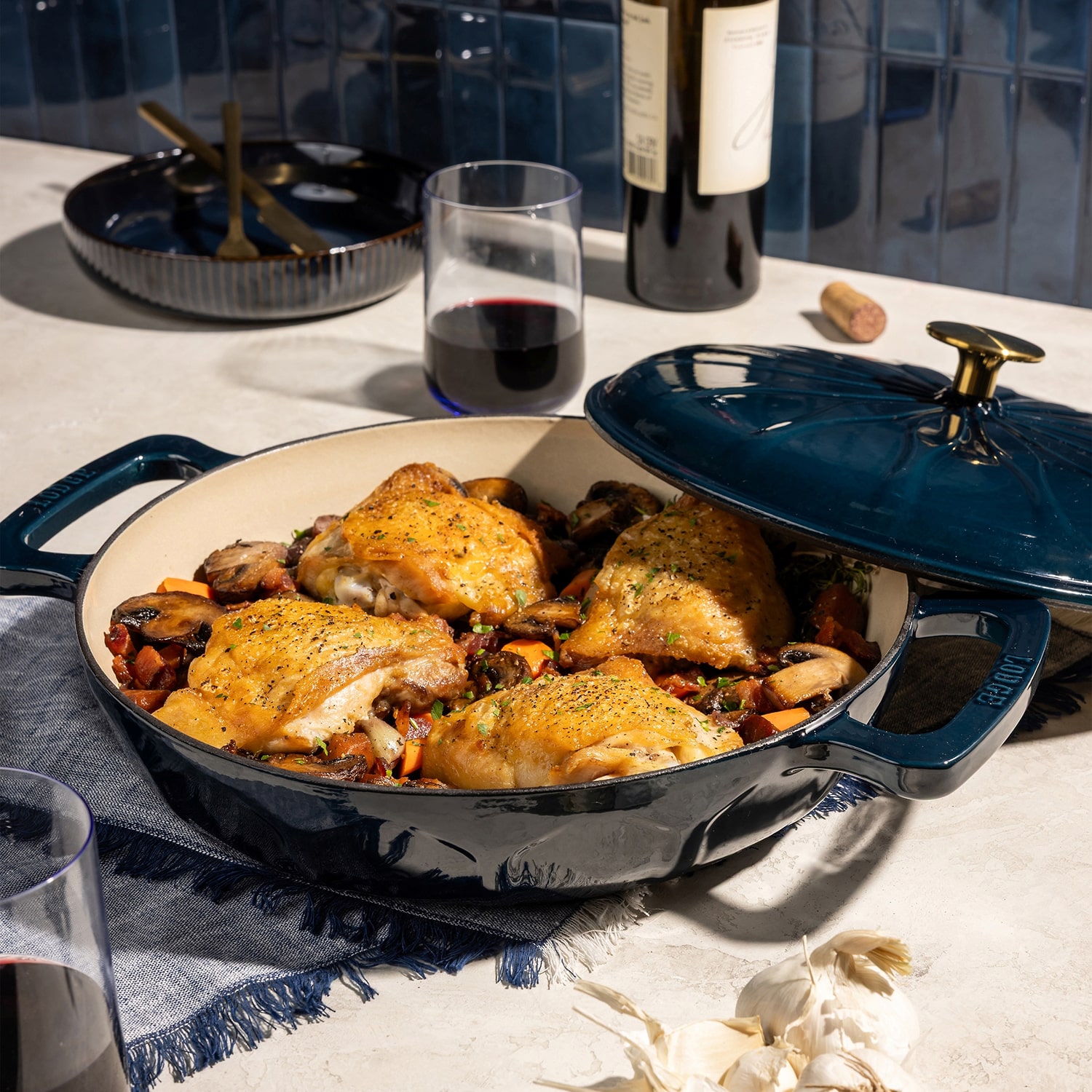 Lodge Cookware Luxe Enamel 3.6 Qt Enameled Cast Iron Braising Pan