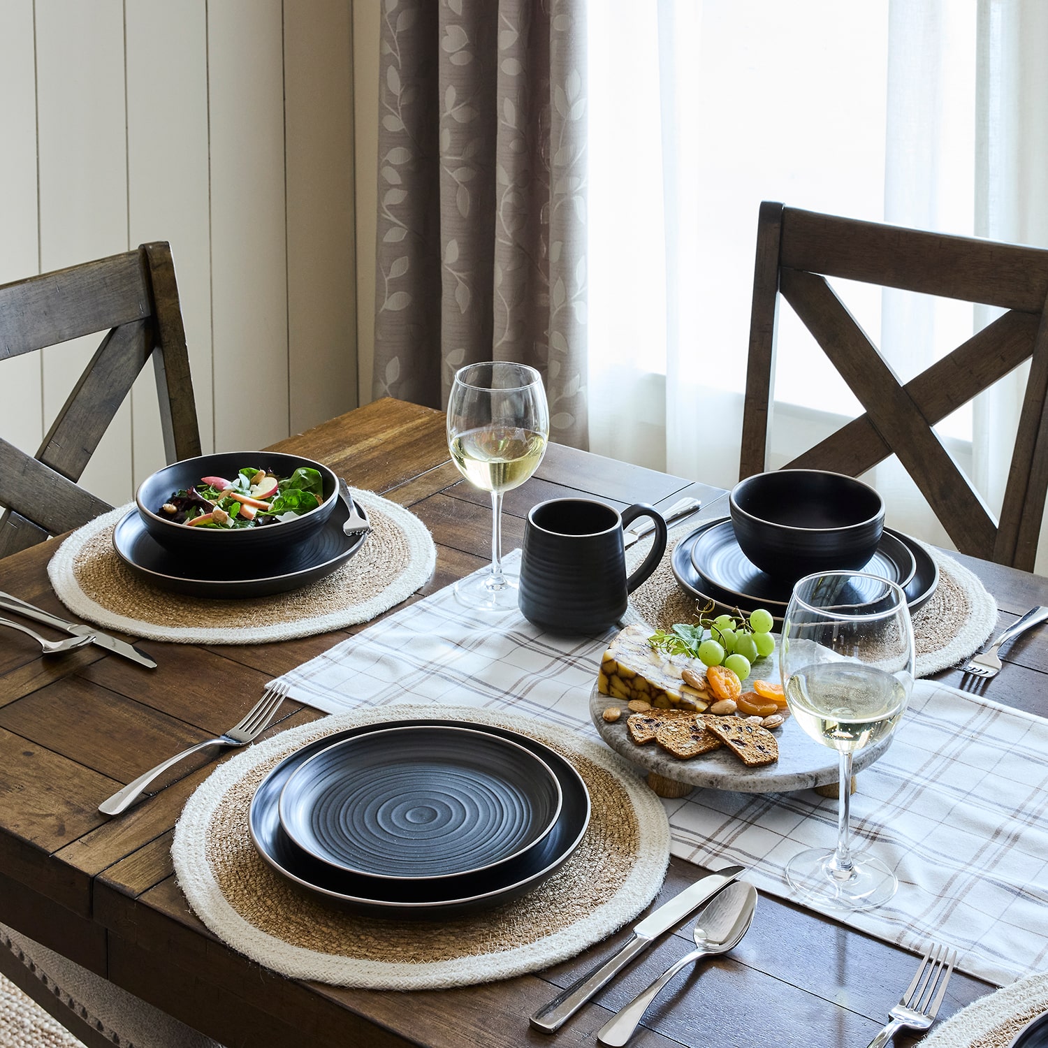 Linden Street Seagrass 4-pc. Placemat