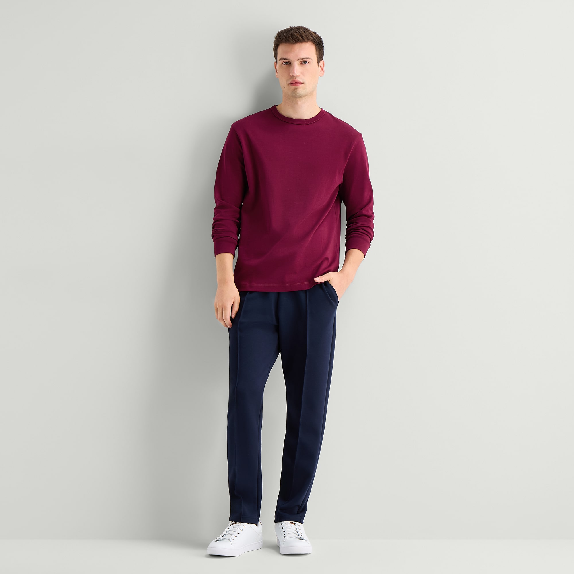 Stylus Mens Round Neck Long Sleeve T-Shirt