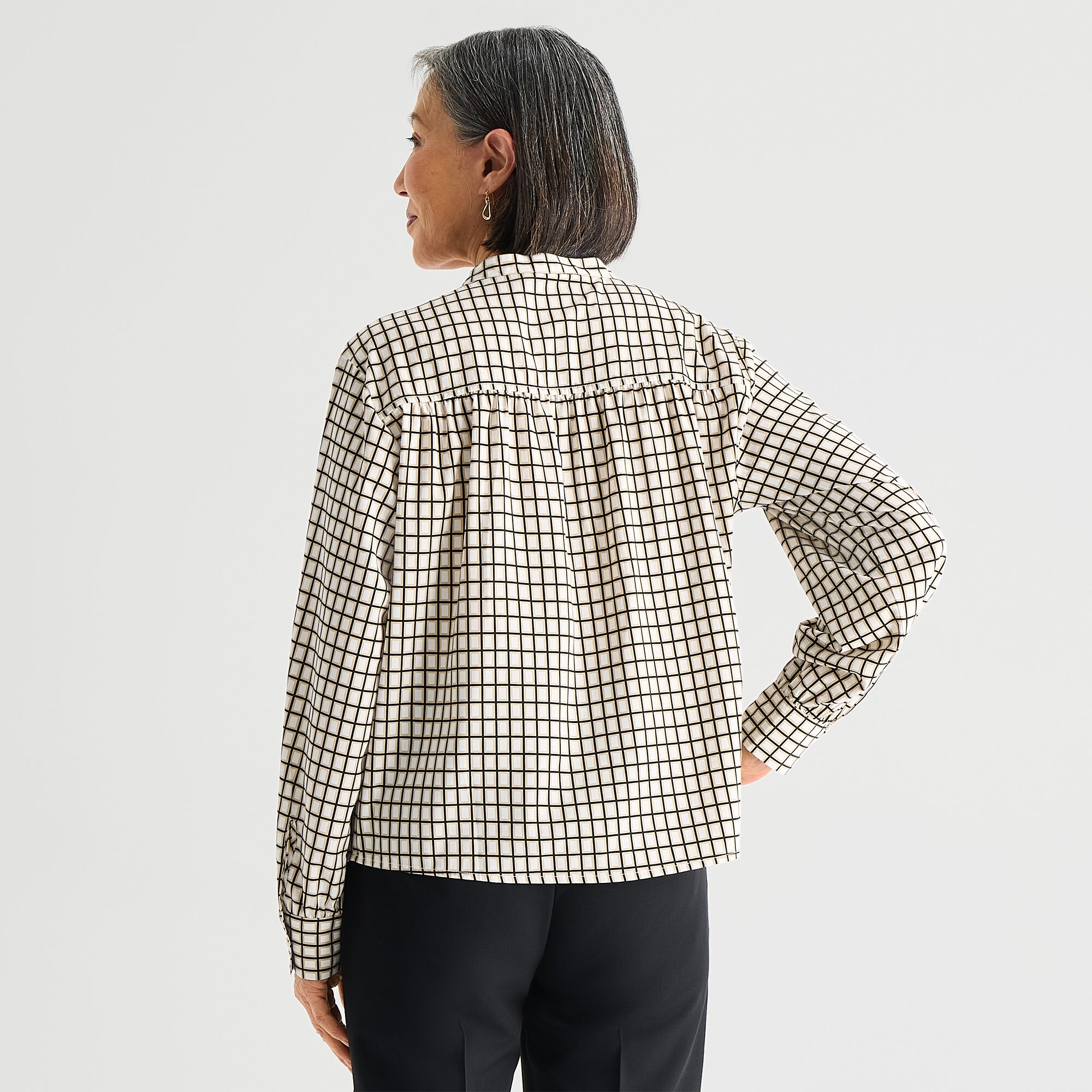 Liz Claiborne Womens Split Crew Neck Long Sleeve Blouse
