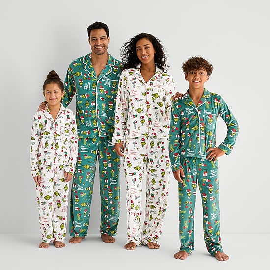 Womens Dr. Seuss Grinch Velour V-Neck Long Sleeve 2-pc. Matching Family Pajama Set