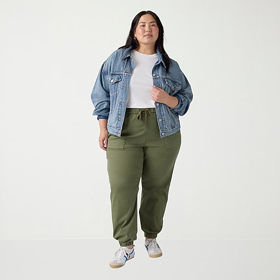 Levi's® Women's Plus Off Duty Jogger