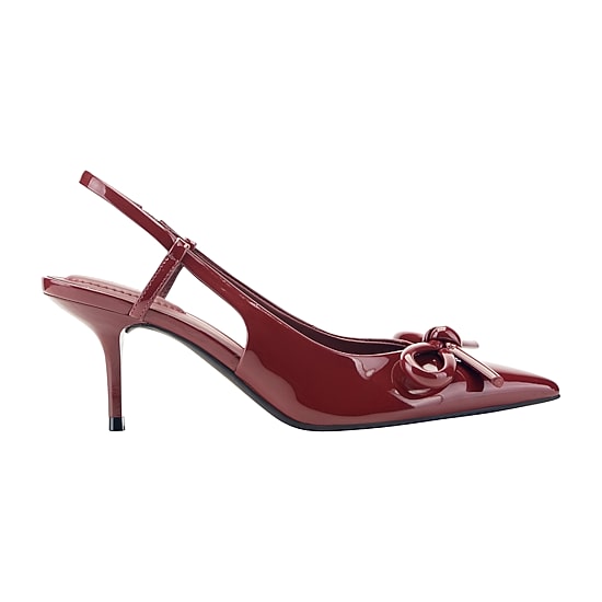 BANDOLINO Margla Womens Pointed Closed Toe Kitten Heel Pumps