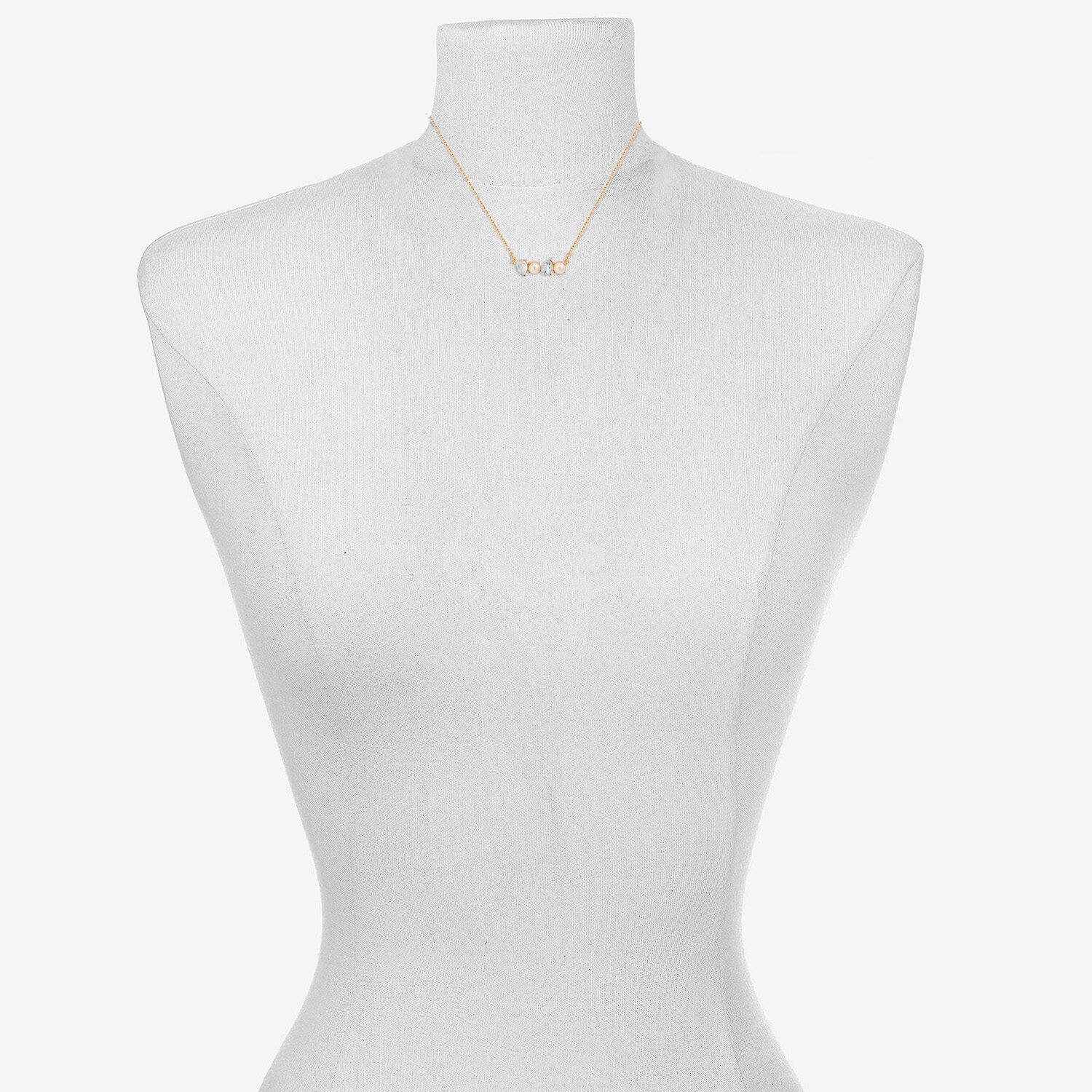 Bijoux Bar Womens Glass Pear 16 Inch Pendant Necklace