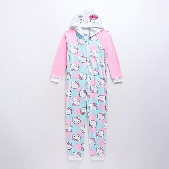 HELLO KITTY SLEEPWEAR COLLECTION