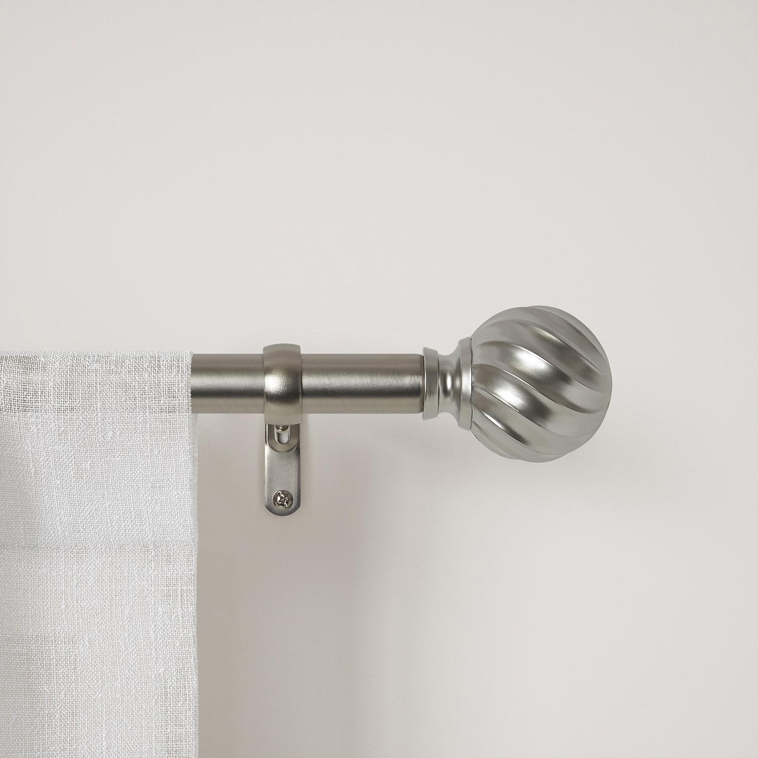 Umbra Adel 1 Curtain Rod