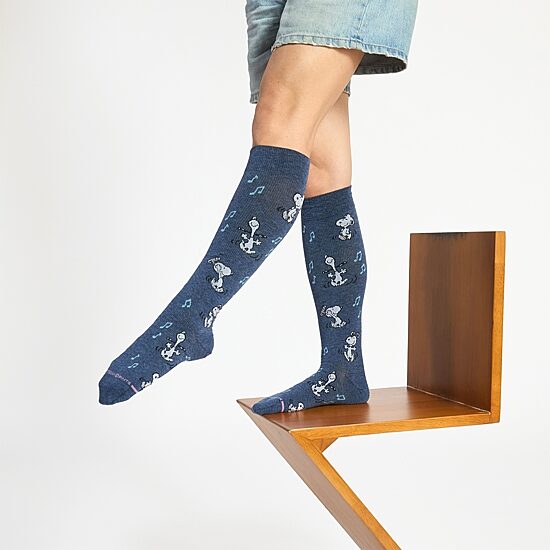 Dr.Motion Womens Snoopy Knee High Socks
