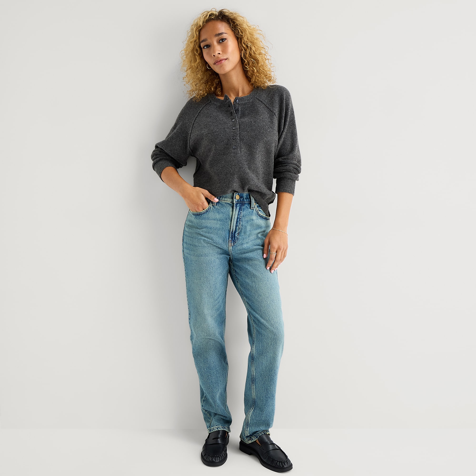 A.N.A Womens Crew Neck Long Sleeve Pullover Sweater