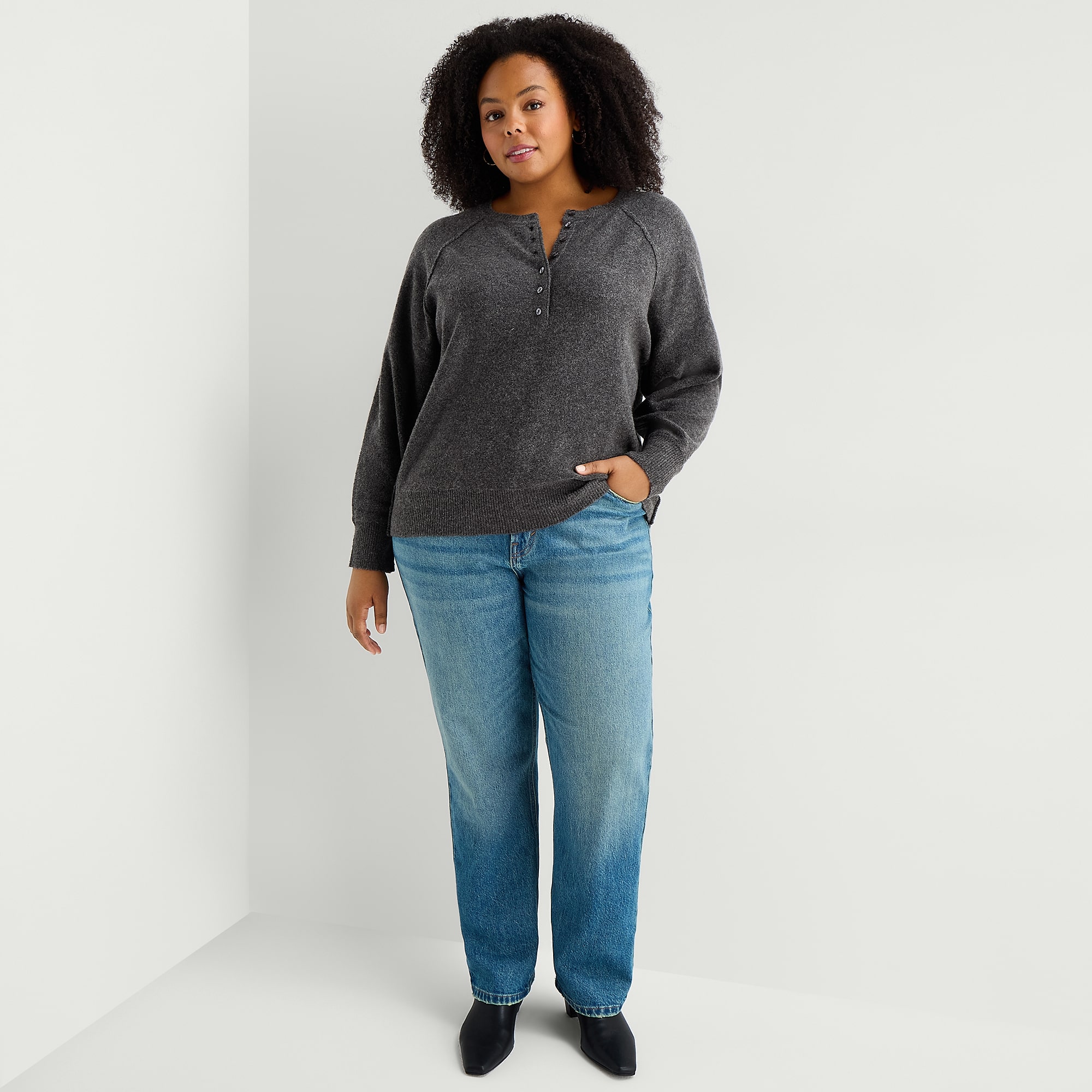 A.N.A Plus Womens Crew Neck Long Sleeve Pullover Sweater