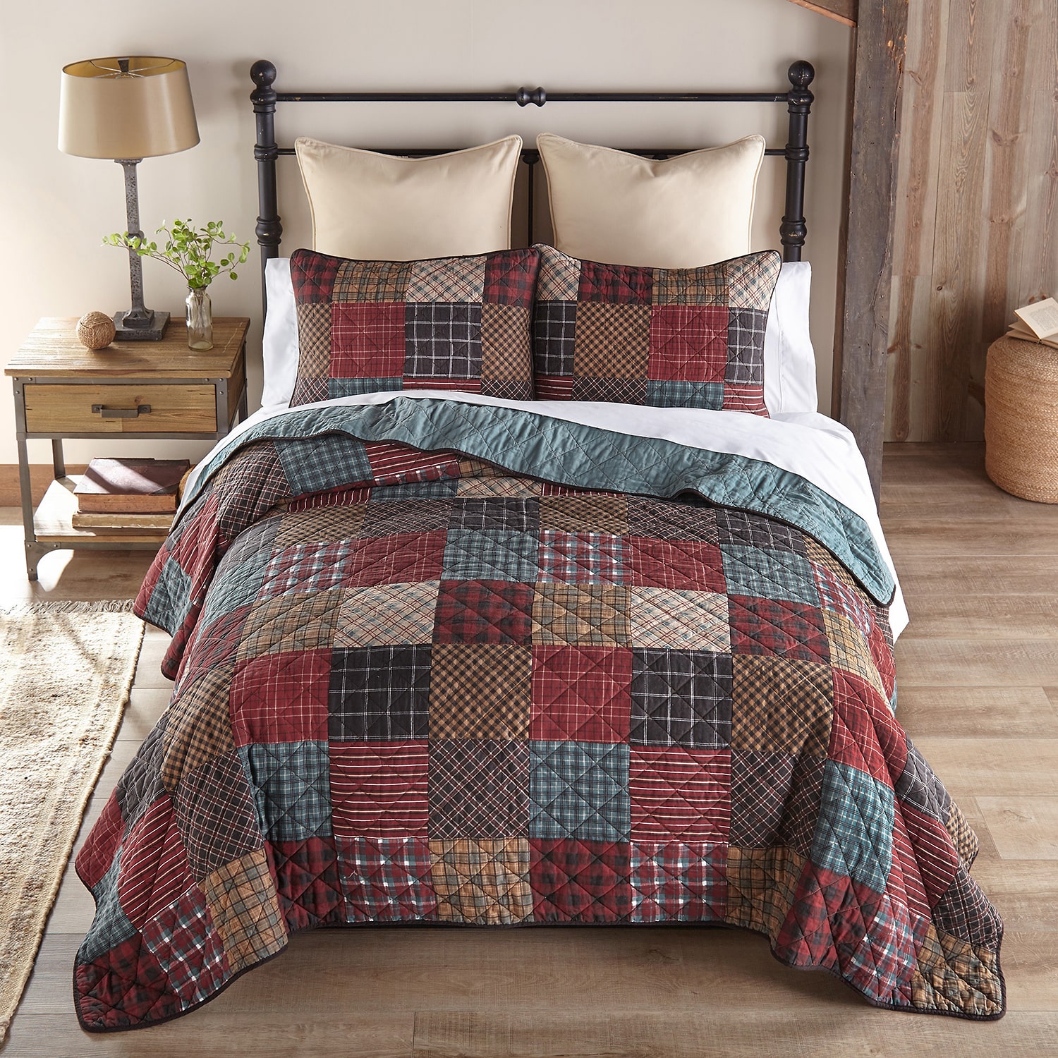 Donna Sharp Appalachia Plaid Hypoallergenic Quilt Set