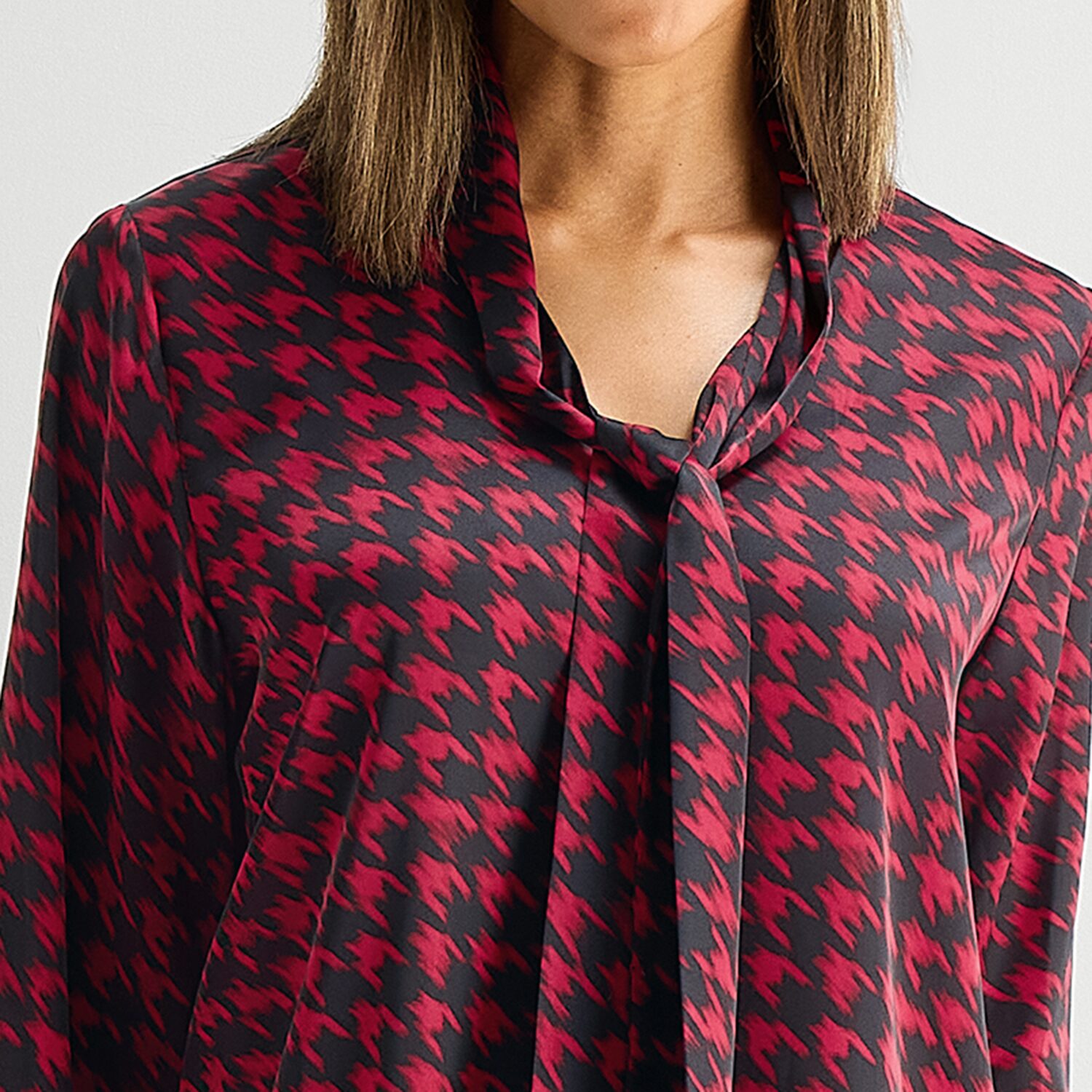 Black Label by Evan-Picone Womens Split Tie Neck Long Sleeve Blouse