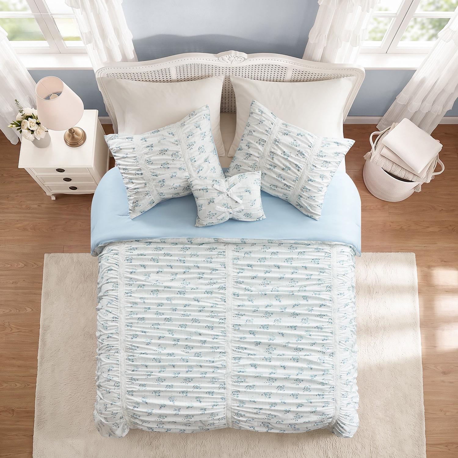 Intelligent Design Anna Ruched Floral Comforter Set