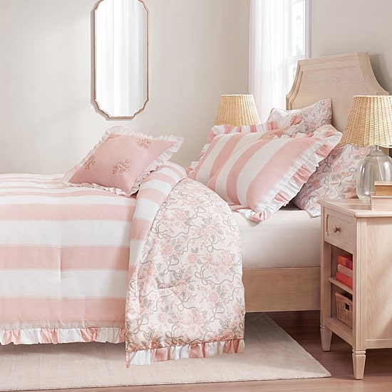Intelligent Design Verbena Stripe Floral Reversible Comforter Set