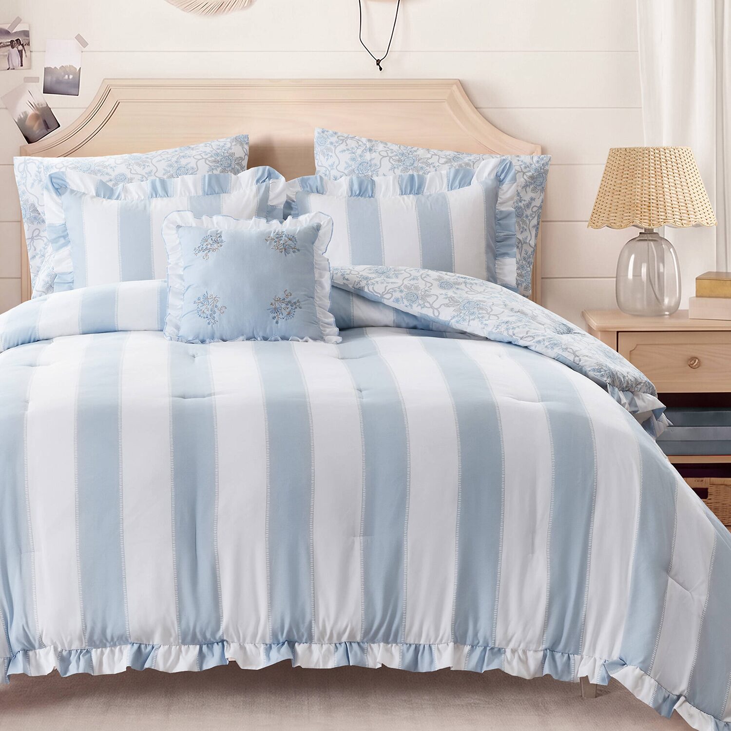 Intelligent Design Verbena Stripe Floral Reversible Comforter Set