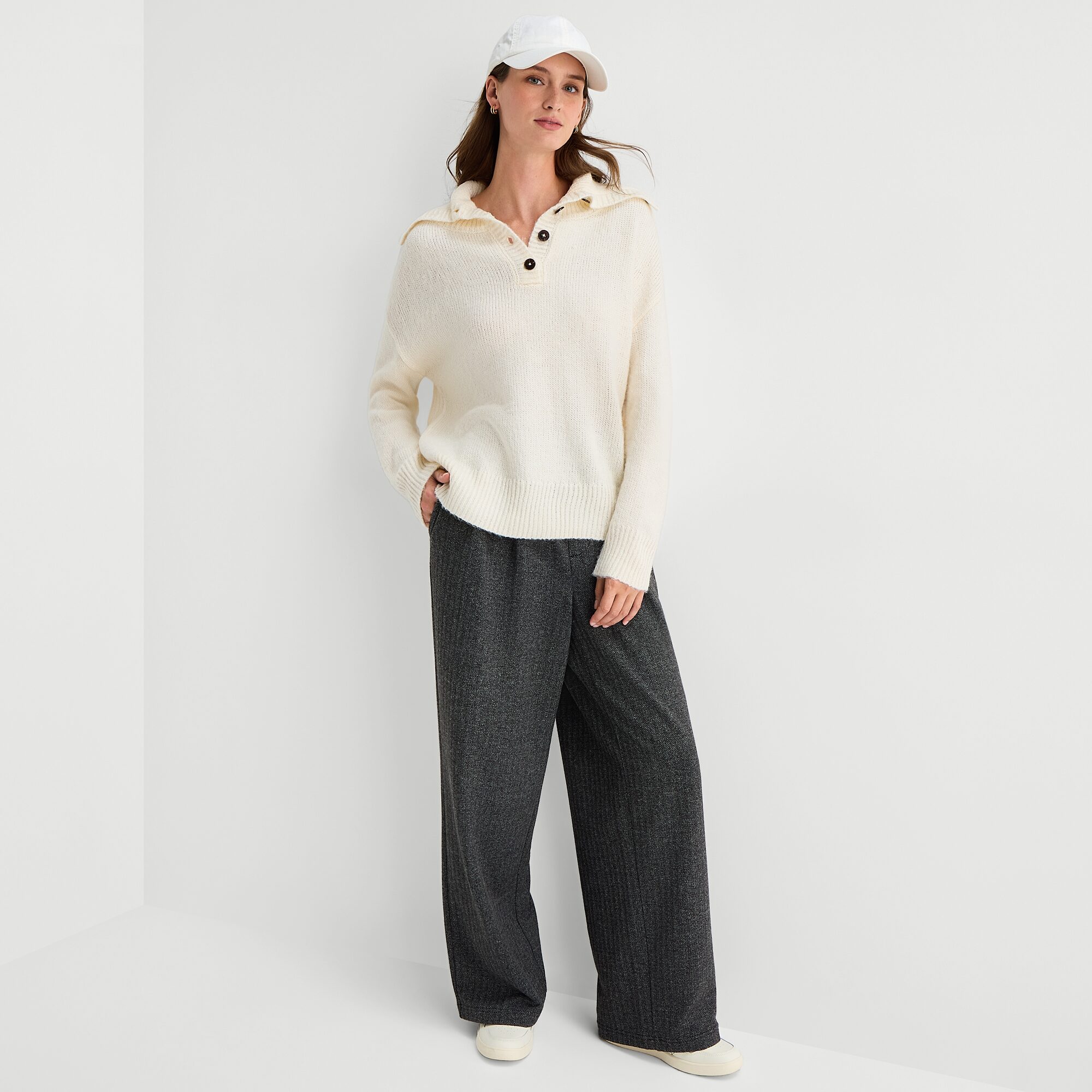 Stylus Womens Long Sleeve Pullover Sweater