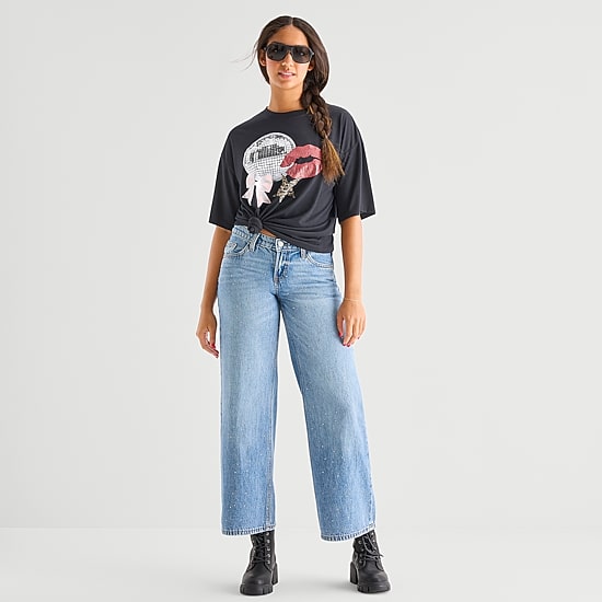 Jingle Ball Womens Crew Neck Short Sleeve Regular Fit Graphic T-Shirt