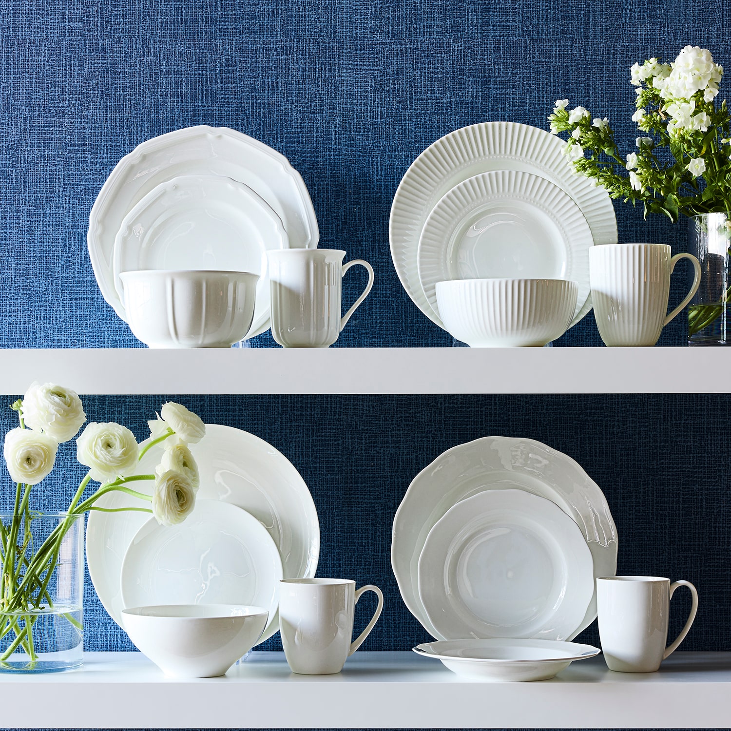 Gibson Eva 16-pc. Bone China Dinnerware Set