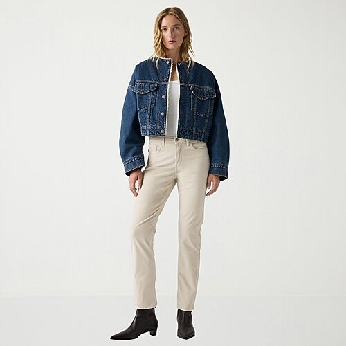 Levi 's Womens Mid Rise Classic Straight Jean In Beige