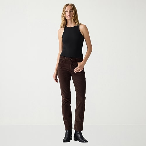 Levi 's Womens Mid Rise Classic Straight Jean In Brown
