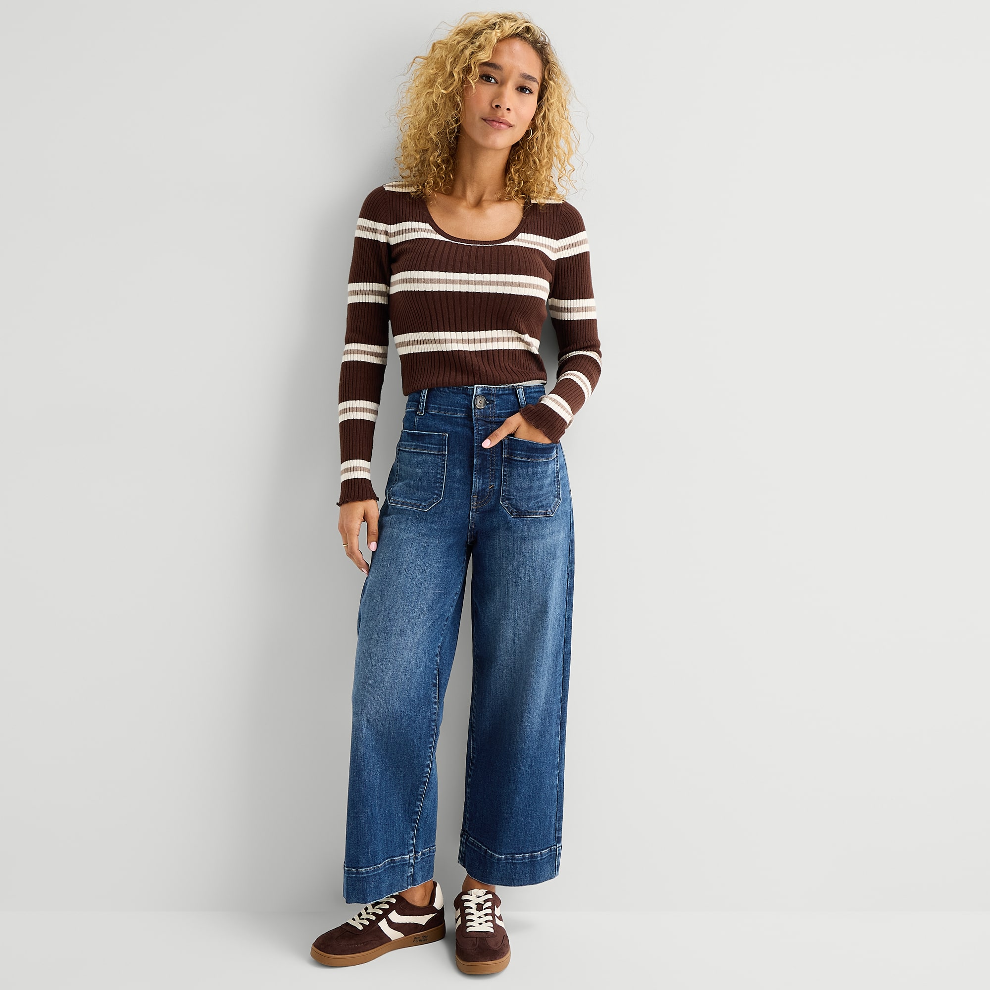 A.N.A Patch Pocket Womens Highest Rise Cropped Jean