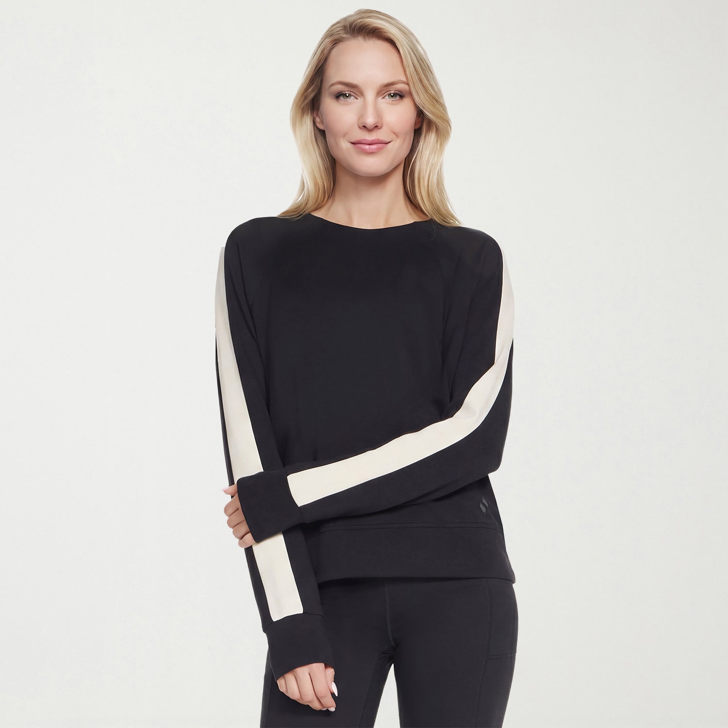 Skechers Womens Cozy Luxe Blocked Crewneck