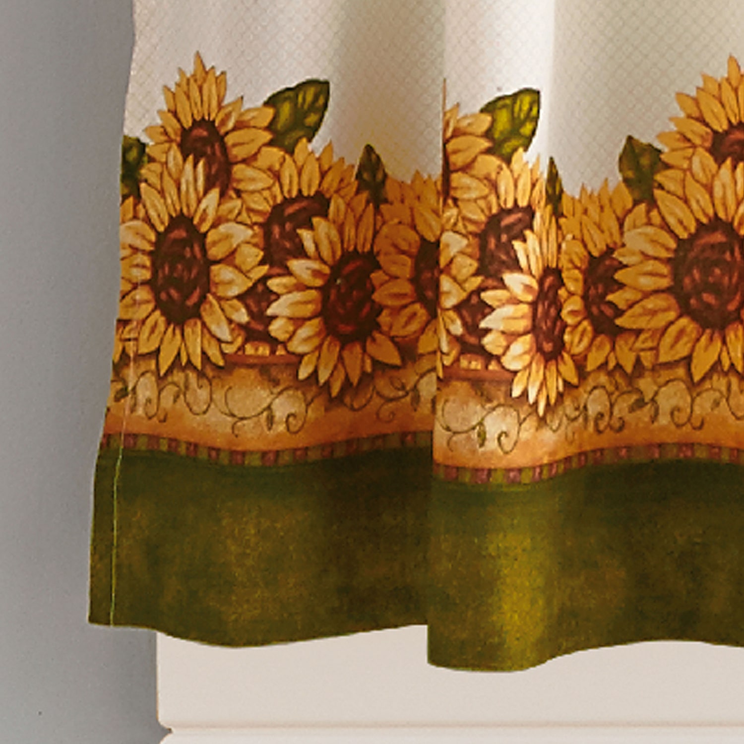 CHF Sunflower Garden 3-pc. Rod Pocket Window Tier