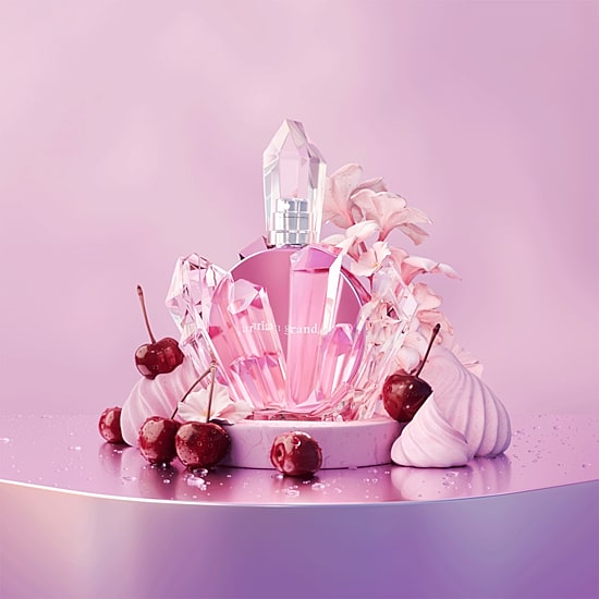 Ariana Grande r.e.m. Cherry Eclipse Gift Set