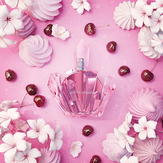 Ariana Grande r.e.m. Cherry Eclipse Gift Set
