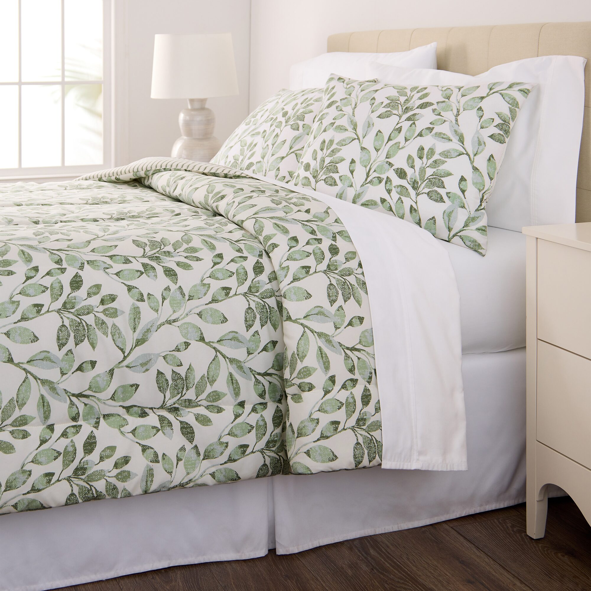 Hudson & Main Kipling Vine 3-pc. Easy Care Comforter Set