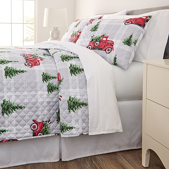 Hudson & Main Truck Plaid 3-pc. Easy Care Quilt Set
