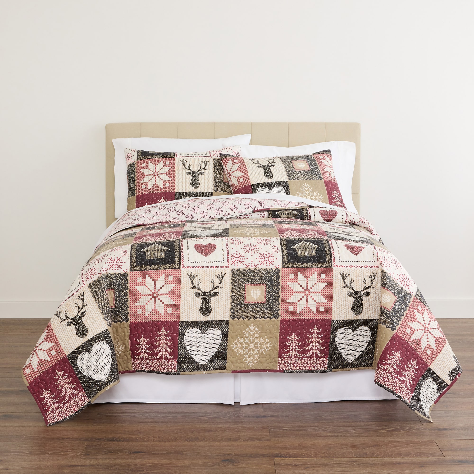 Hudson & Main Christmas Patchwork 3-pc. Easy Care Quilt Set