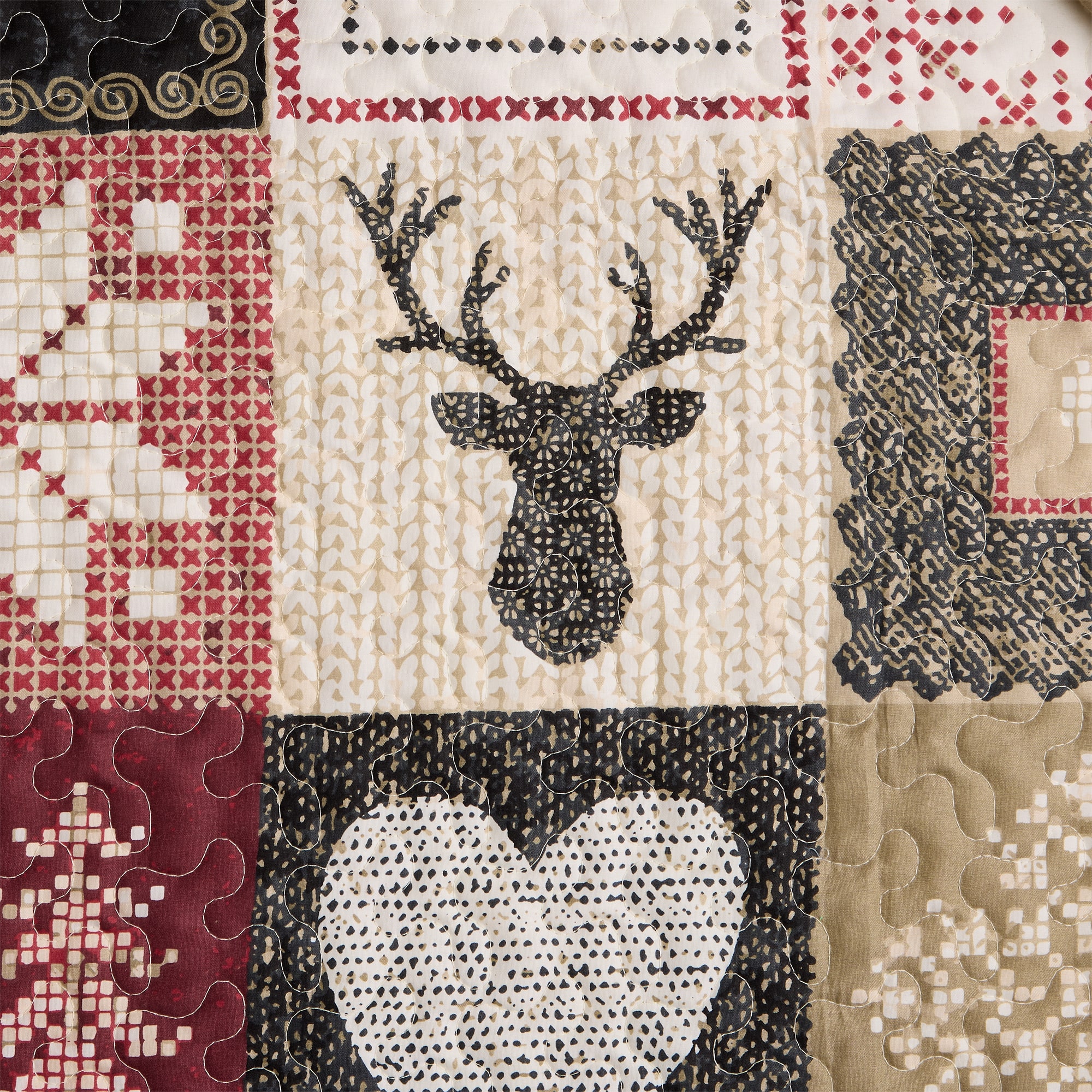 Hudson & Main Christmas Patchwork 3-pc. Easy Care Quilt Set