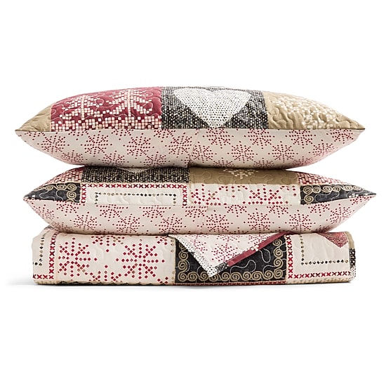 Hudson & Main Christmas Patchwork 3-pc. Easy Care Quilt Set