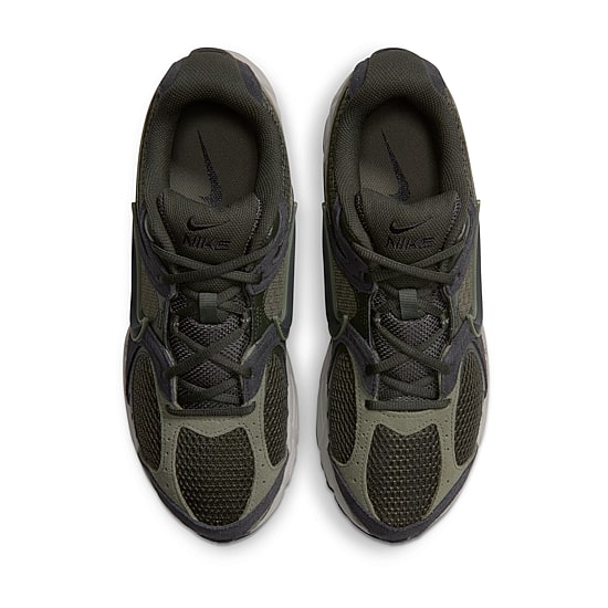 Nike V5 RNR Suede 2 Mens Sneakers