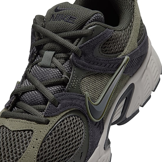 Nike V5 RNR Suede 2 Mens Sneakers