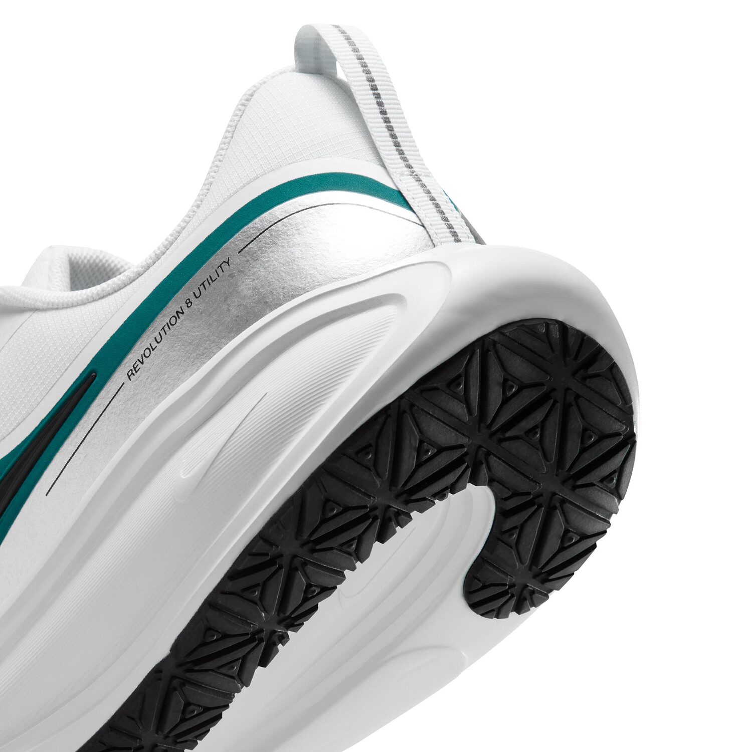 Nike Revolution 8 Utility Mens Running Shoes