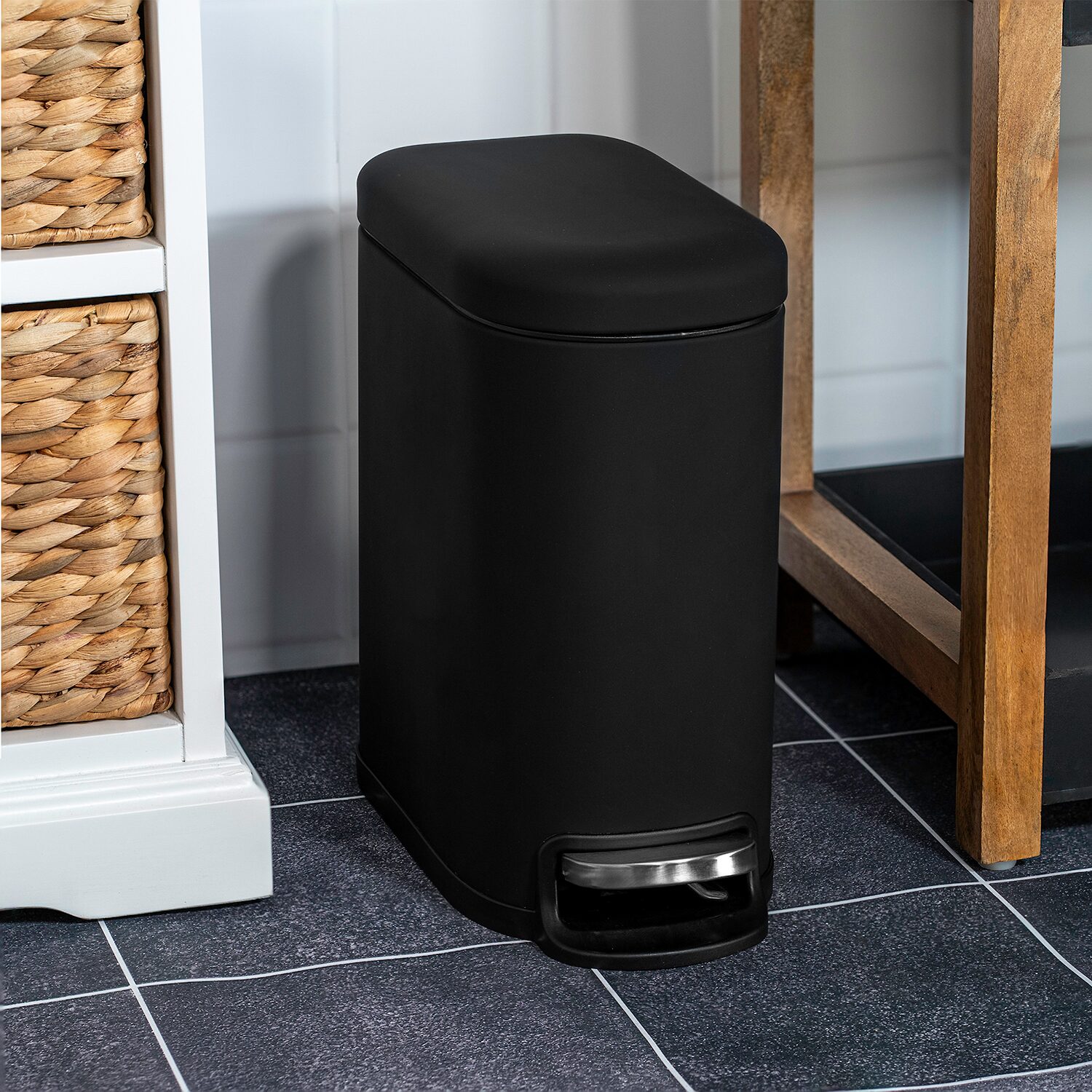 Enchante Linea Trash Can