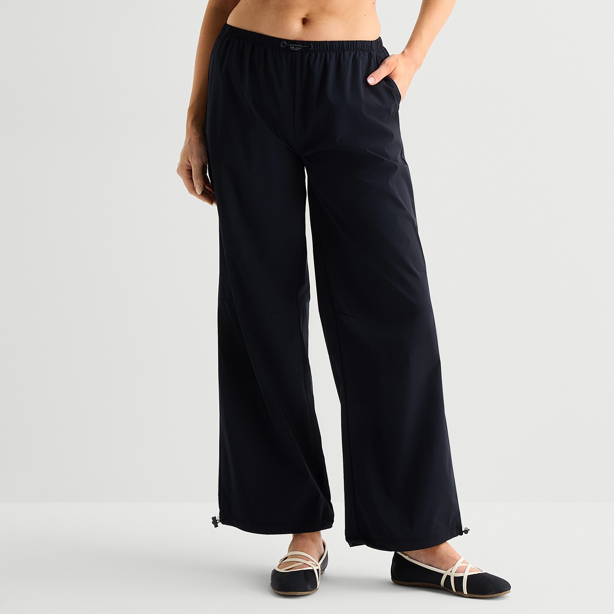 Xersion Womens Wide Leg Low Rise Regular Fit Track Pant