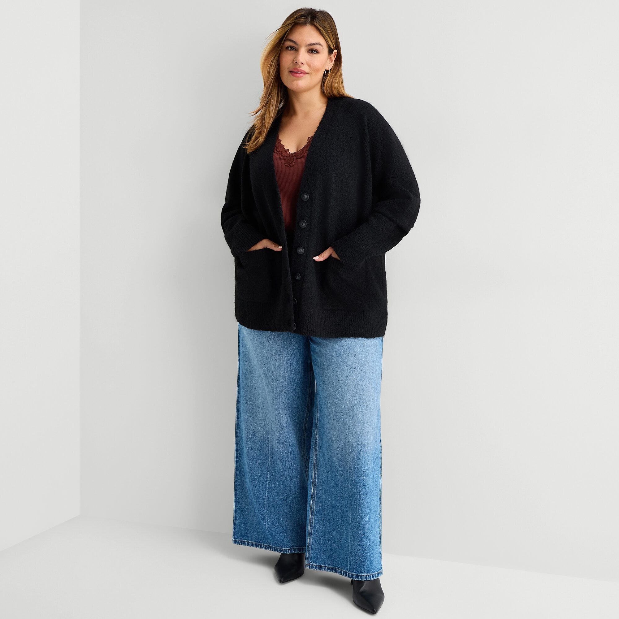 A.N.A Oversized Boyfriend Womens V Neck Long Sleeve Button Plus Cardigan